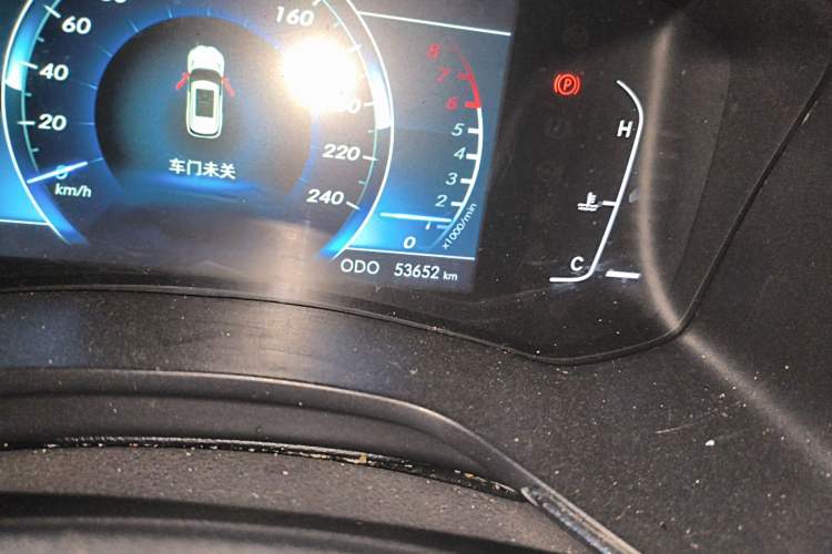 Used BAIC Changhe Q7 2018 1.5T CVT Elite Model Odometer Close Up