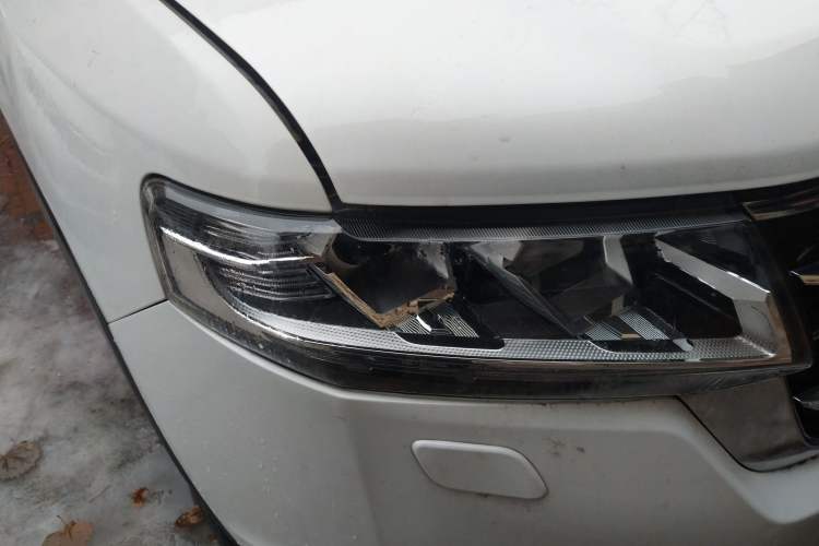 Used BAIC Changhe Q7 2018 1.5T CVT Elite Model Right Front Headlight