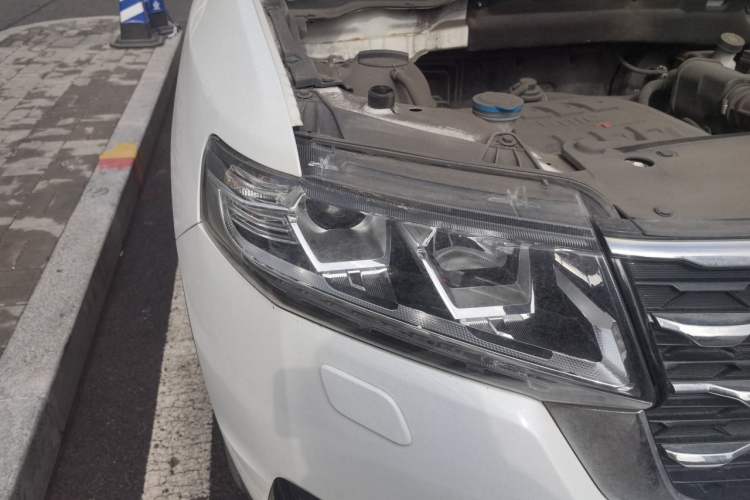 Used BAIC Changhe Q7 2018 1.5T CVT Comfort Model Right Front Headlight