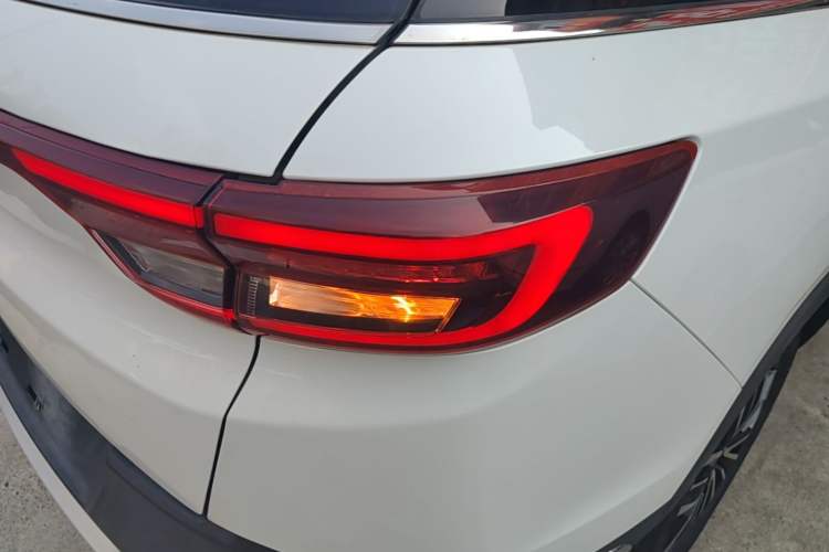 Used BAIC Changhe Q7 2018 1.5T CVT Comfort Model Right Rear Taillight