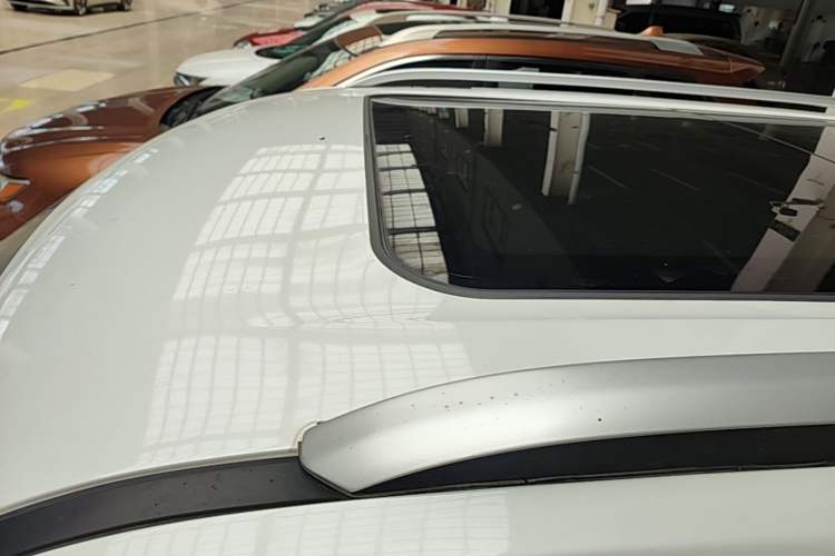 Used BAIC Changhe Q7 2018 1.5T CVT Elite Model Roof