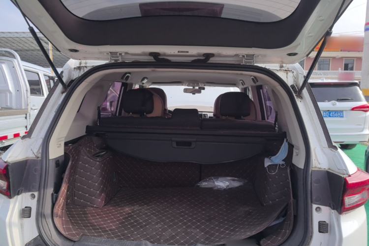 Used BAIC Changhe Q7 2018 1.5T Manual Base Model Trunk