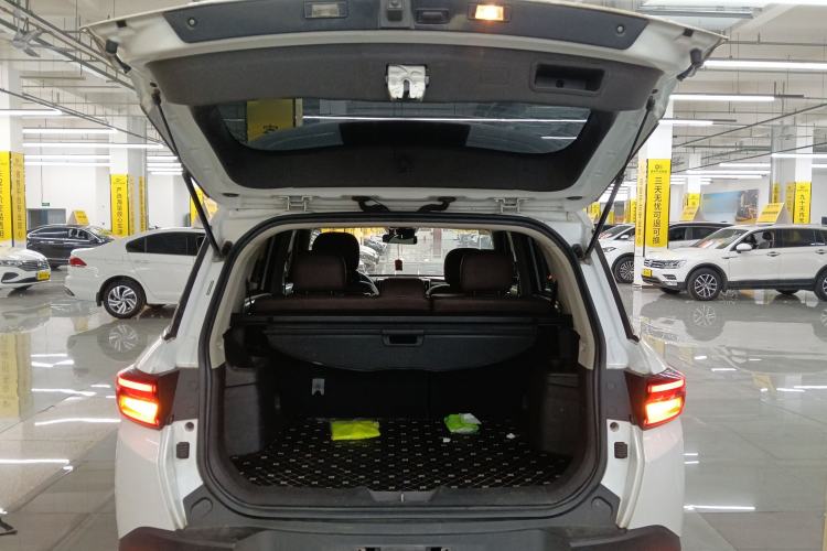 Used BAIC Changhe Q7 2018 1.5T CVT Luxury Model Trunk