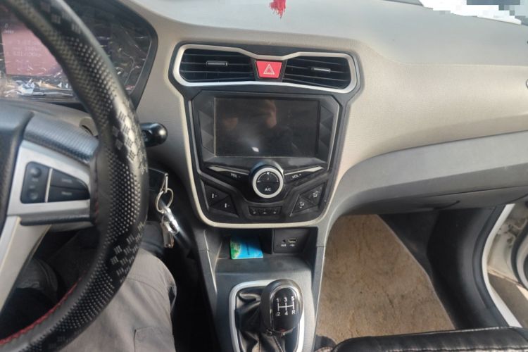 Used BAIC Changhe Wagon R 2018 1.4L Manual Comfort Version Audio And AC Panel