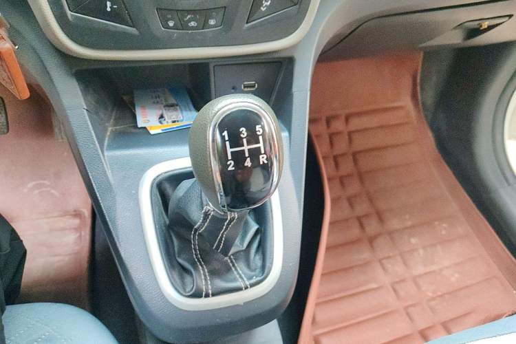 Used BAIC Changhe Wagon R 2018 1.4L Manual Value Edition Gear Lever