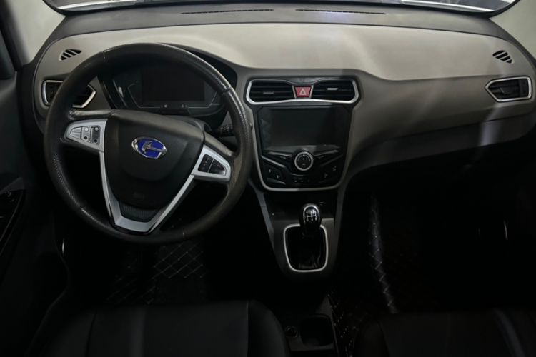 Used BAIC Changhe Wagon R 2018 1.4L Manual Luxury Edition Interior 1