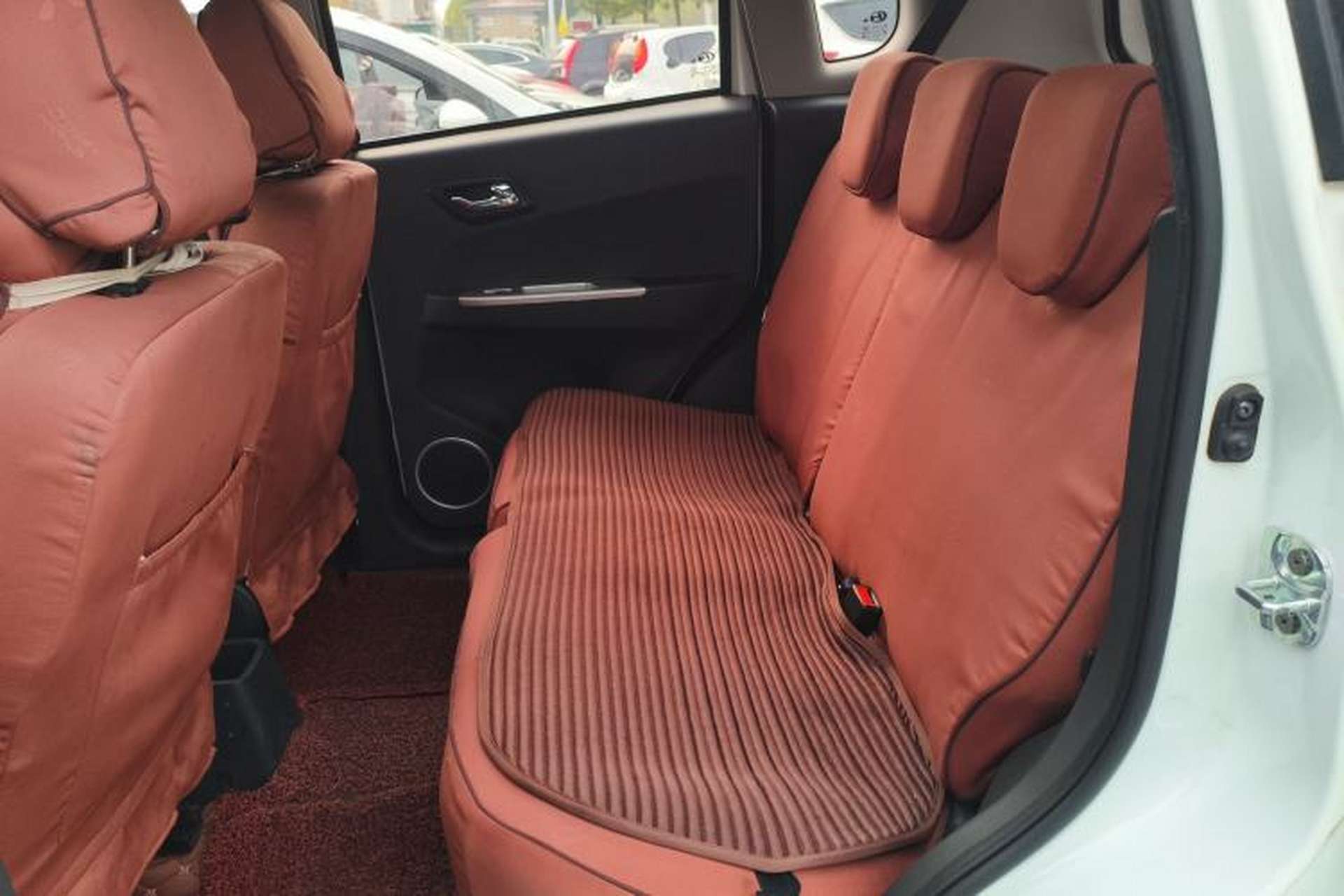 Used BAIC Changhe Wagon R 2018 1.4L Manual Comfort Version Interior 4