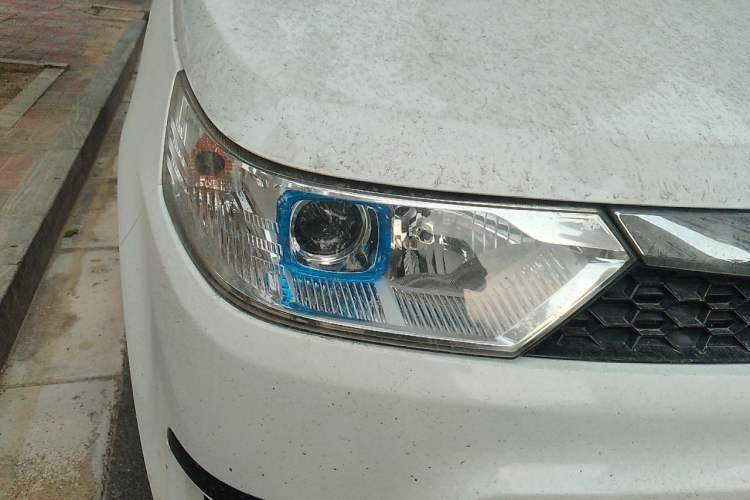Used BAIC Changhe Wagon R 2018 1.4L Manual Value Edition Right Front Headlight