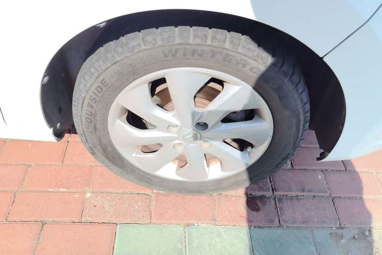 Used BAIC Changhe Wagon R 2018 1.4L Manual Comfort Version Right Front Wheel Hub