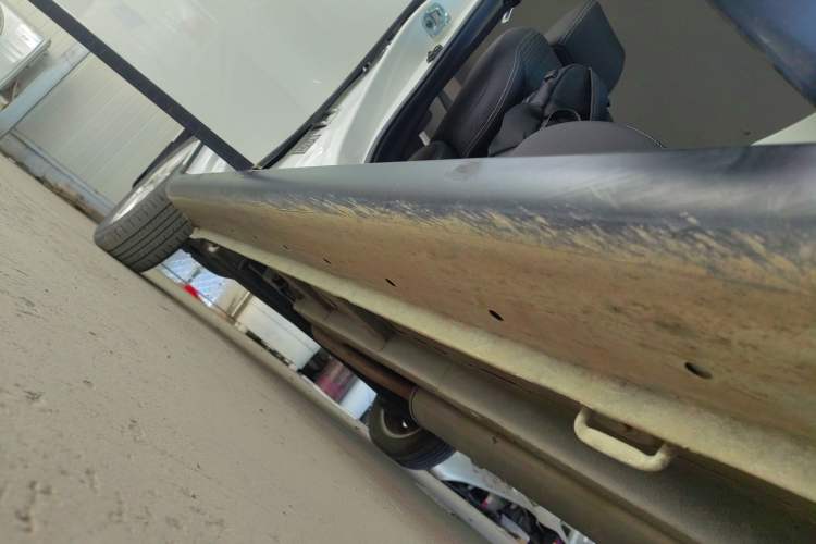 Used BAIC Changhe Wagon R 2018 1.4L Manual Comfort Version Right Side Sill