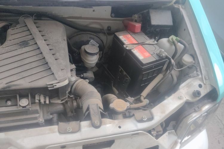 Used BAIC Changhe Wagon R 2023 1.4L Standard Edition Engine Bay Left