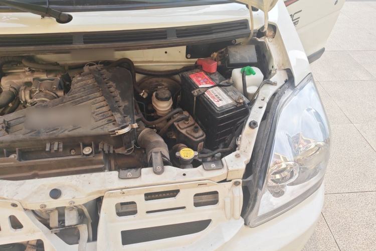Used BAIC Changhe Wagon R X5 2019 Revised Version 1.4L Elite Edition Engine Bay Left