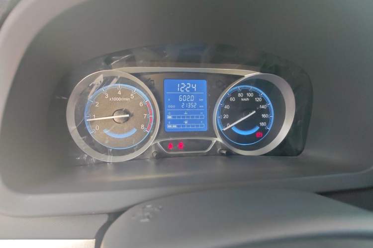 Used BAIC Changhe Wagon R X5 2019 Revised Version 1.4L Elite Edition Instrument Cluster