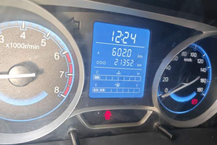 Used BAIC Changhe Wagon R X5 2019 Revised Version 1.4L Elite Edition Odometer Close Up