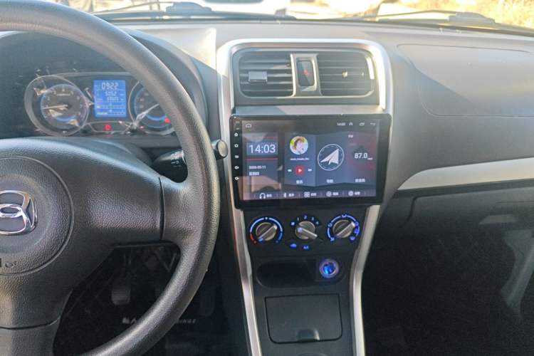 Used BAIC Changhe Wagon R X5 2019 Revised Version 1.4L Elite Edition Audio And AC Panel