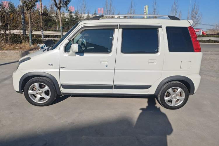 Used BAIC Changhe Wagon R X5 2019 Revised Version 1.4L Elite Edition Exterior 3