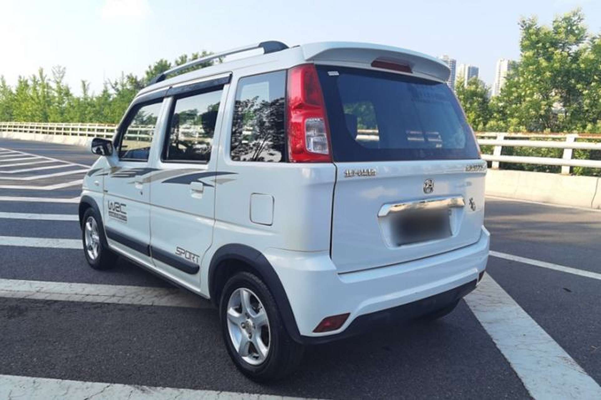 Used BAIC Changhe Wagon R X5 2019 1.4L Elite Edition Exterior 4