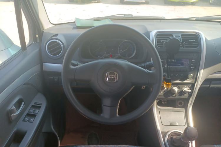 Used BAIC Changhe Wagon R X5 2019 Revised Version 1.4L Elite Edition Steering Wheel