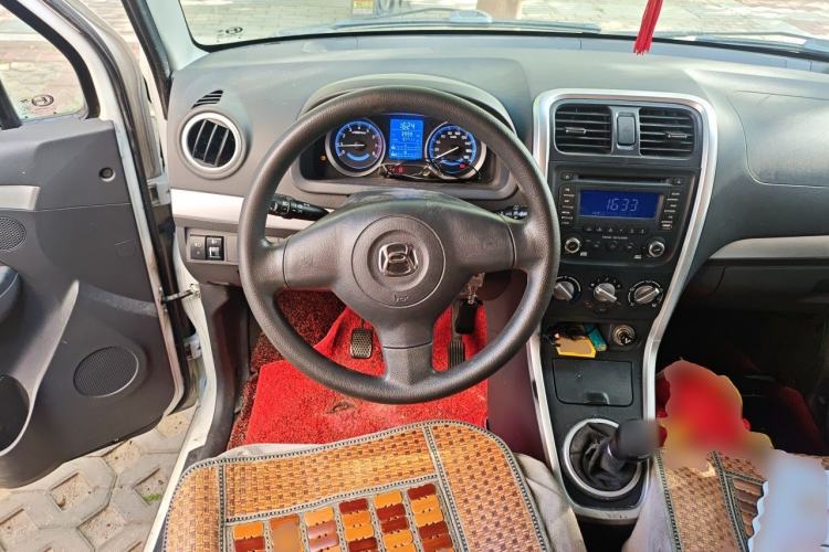 Used BAIC Changhe Wagon R X5 2019 1.4L Elite Edition Steering Wheel