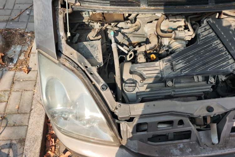 Used BAIC Changhe Wagon R X5 2020 1.4L Luxury Edition Engine Bay Right
