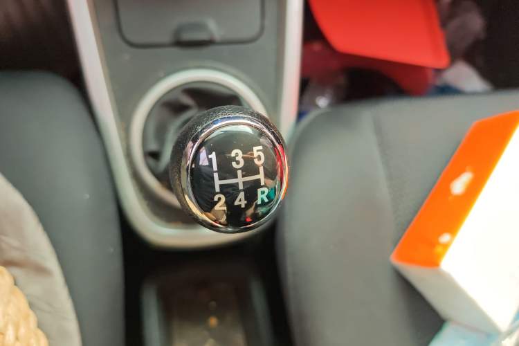 Used BAIC Changhe Wagon R X5 2020 1.4L Luxury Edition Gear Lever