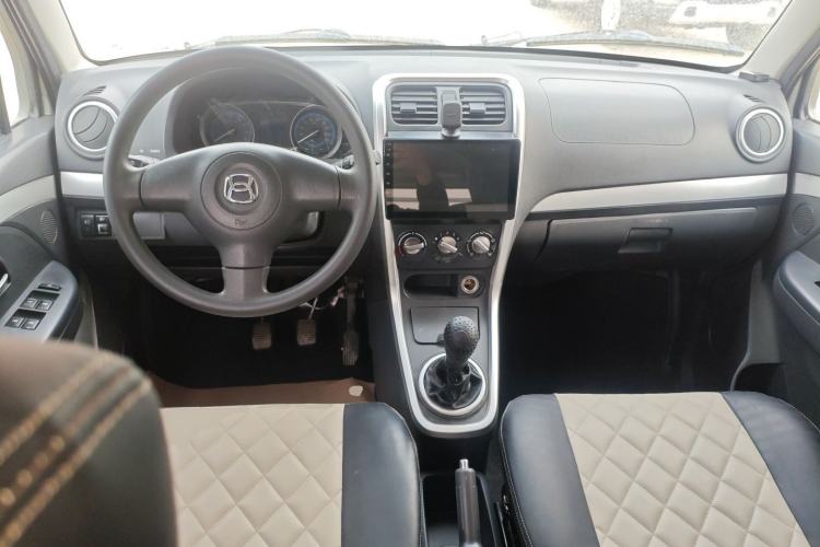 Used BAIC Changhe Wagon R X5 2020 1.4L Comfort Model Center Console
