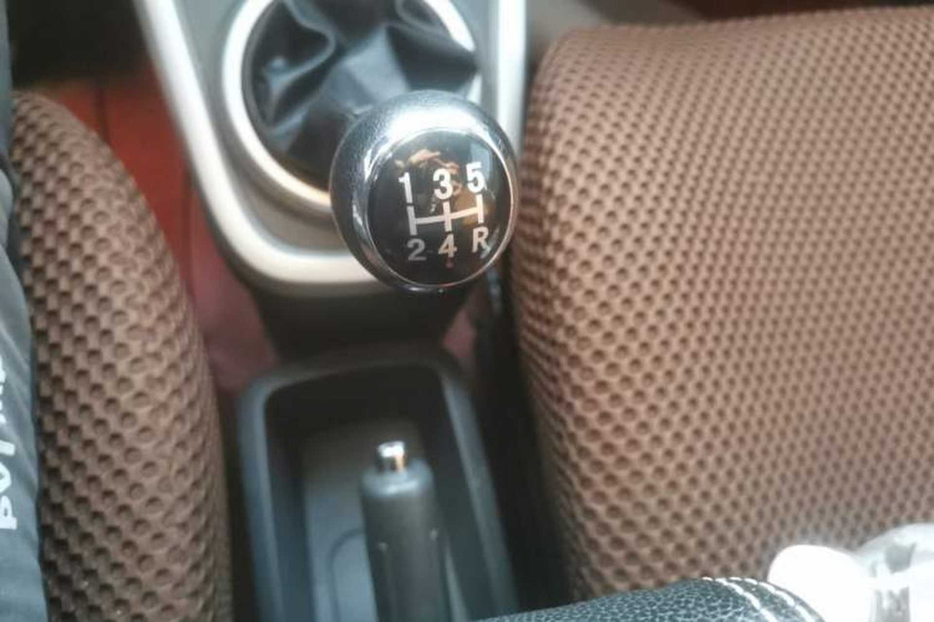 Used BAIC Changhe Wagon R X5 2020 1.4L Comfort Model Gear Lever