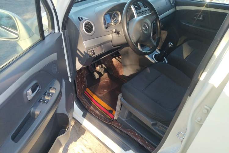Used BAIC Changhe Wagon R X5 2020 1.4L Comfort Model Interior 2