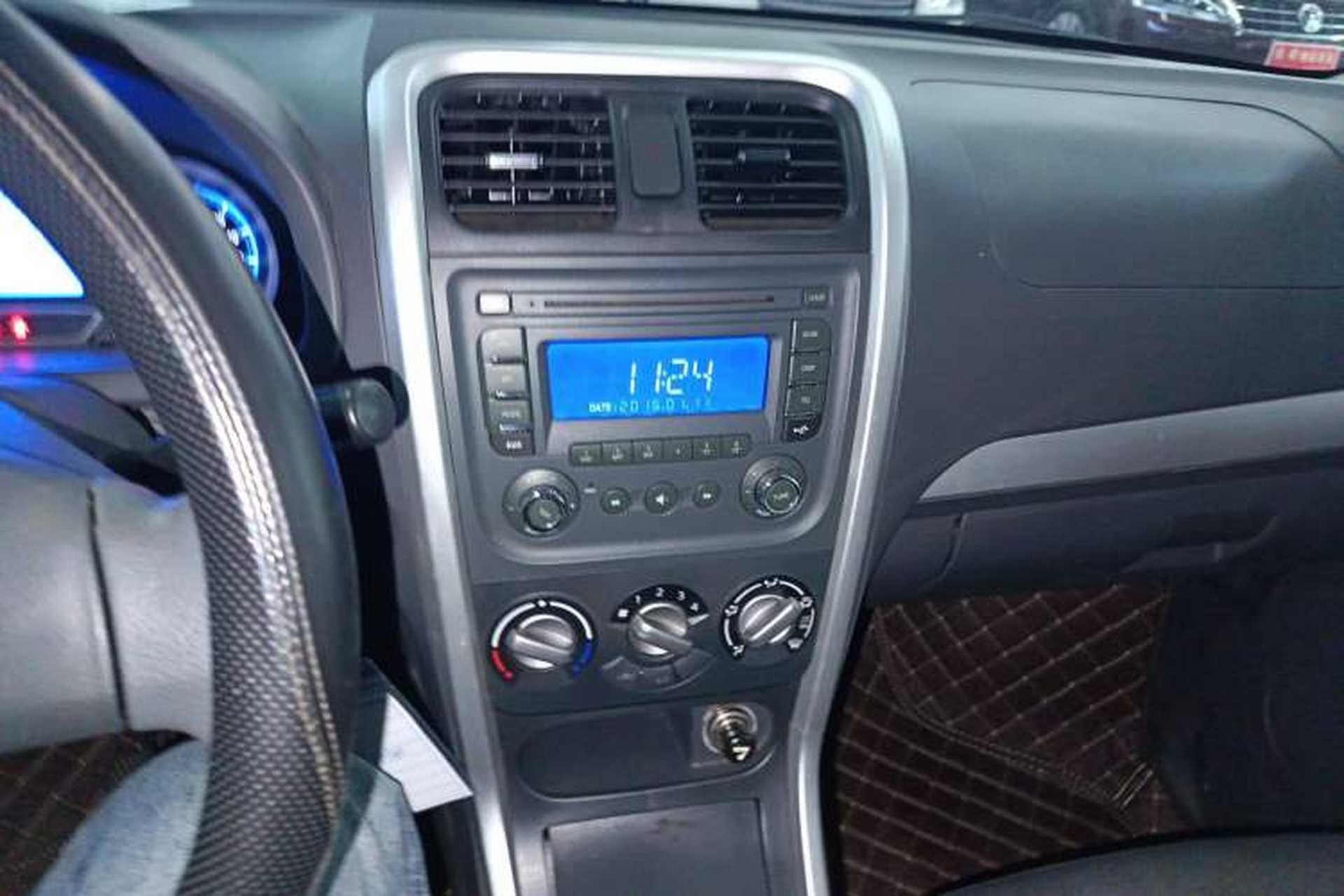 Used BAIC Changhe Wagon R X5 2023 1.4L Standard Edition Audio And AC Panel