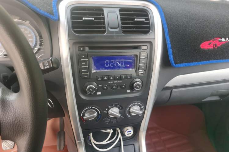 Used BAIC Changhe Wagon R X5 2023 1.4L Standard Edition Audio And AC Panel