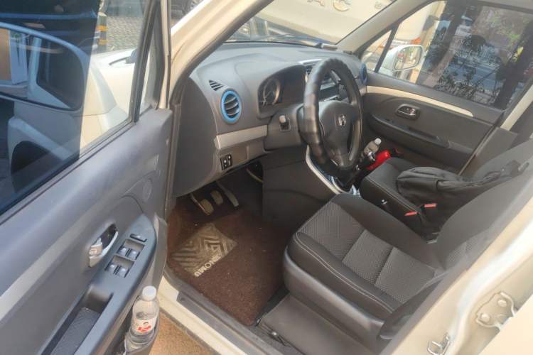 Used BAIC Changhe Wagon R X5 2023 1.4L Standard Edition Driver Seat