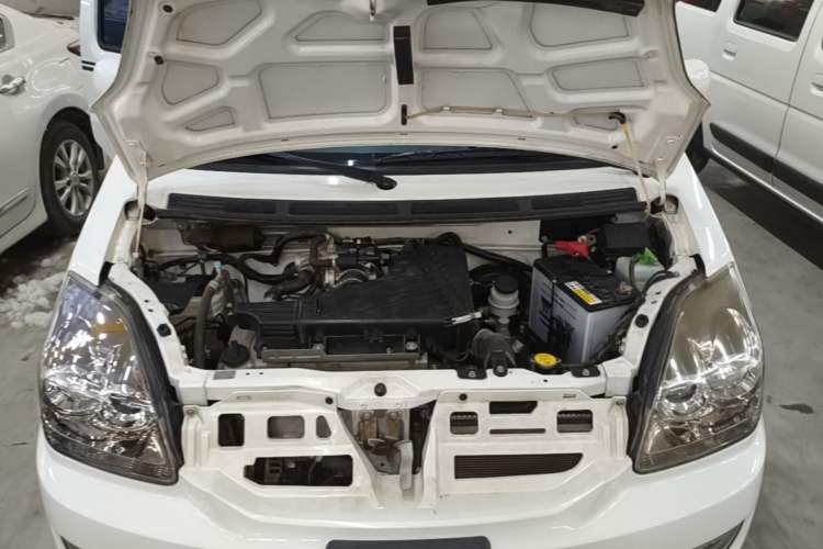 Used BAIC Changhe Wagon R X5 2023 1.4L Standard Edition Engine Bay