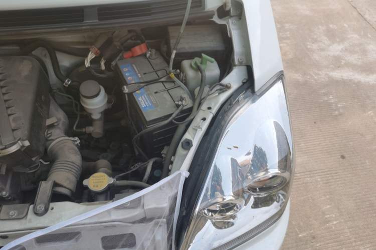 Used BAIC Changhe Wagon R X5 2023 1.4L Standard Edition Engine Bay Left