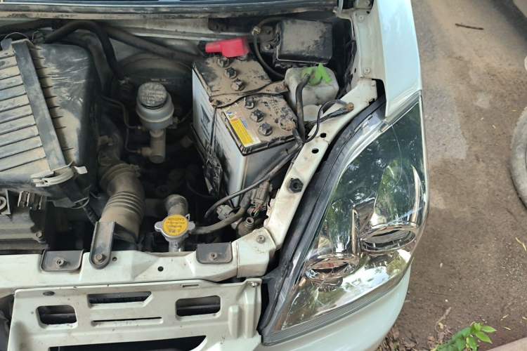 Used BAIC Changhe Wagon R X5 2023 1.4L Standard Edition Engine Bay Left
