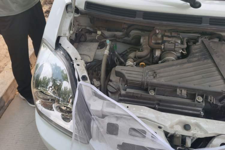 Used BAIC Changhe Wagon R X5 2023 1.4L Standard Edition Engine Bay Right