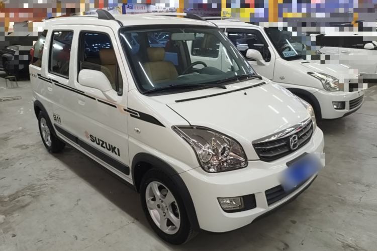 Used BAIC Changhe Wagon R X5 2023 1.4L Standard Edition Front Right 45 Deg