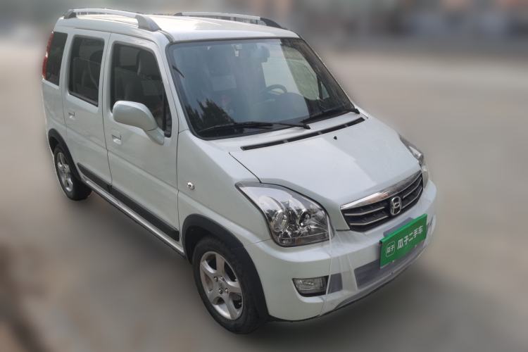 Used BAIC Changhe Wagon R X5 2023 1.4L Standard Edition Front Right 45 Deg
