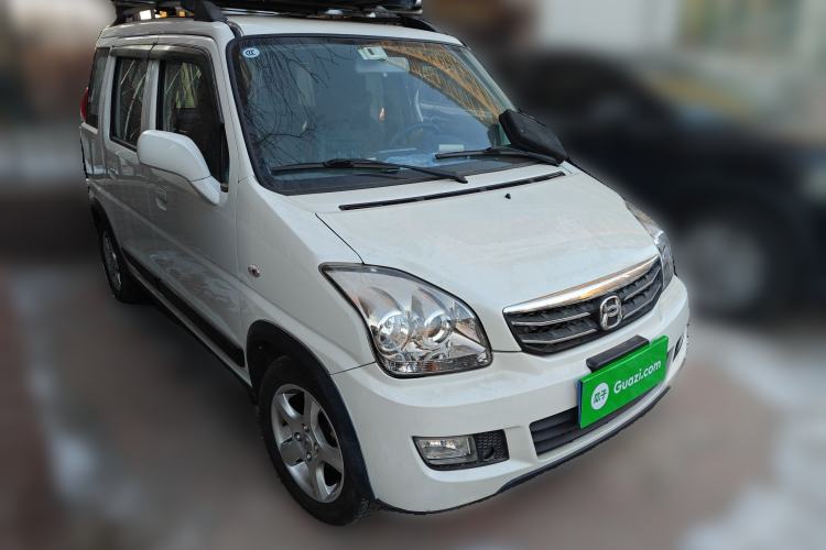 Used BAIC Changhe Wagon R X5 2023 1.4L Standard Edition Front Right 45 Deg