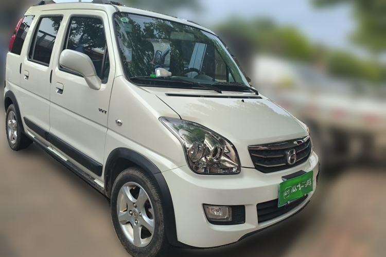 Used BAIC Changhe Wagon R X5 2023 1.4L Standard Edition Front Right 45 Deg