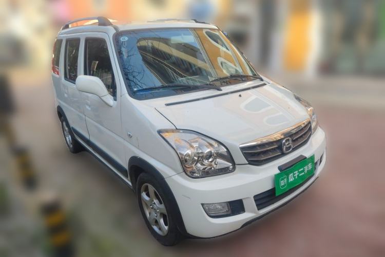 Used BAIC Changhe Wagon R X5 2023 1.4L Standard Edition Front Right 45 Deg