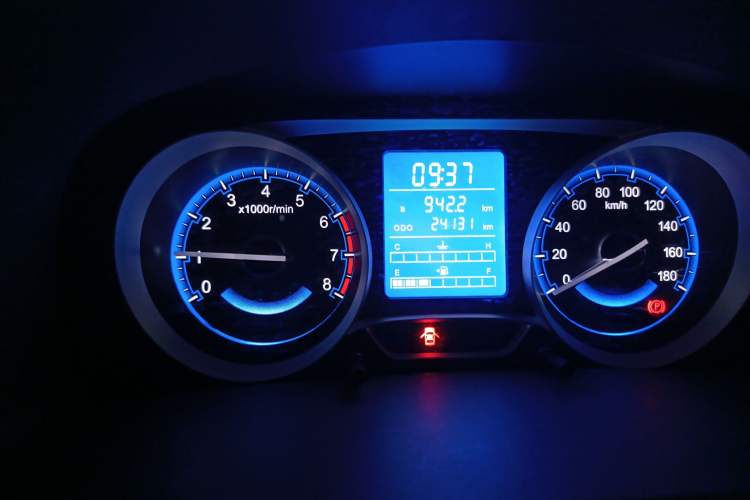 Used BAIC Changhe Wagon R X5 2023 1.4L Standard Edition Instrument Cluster