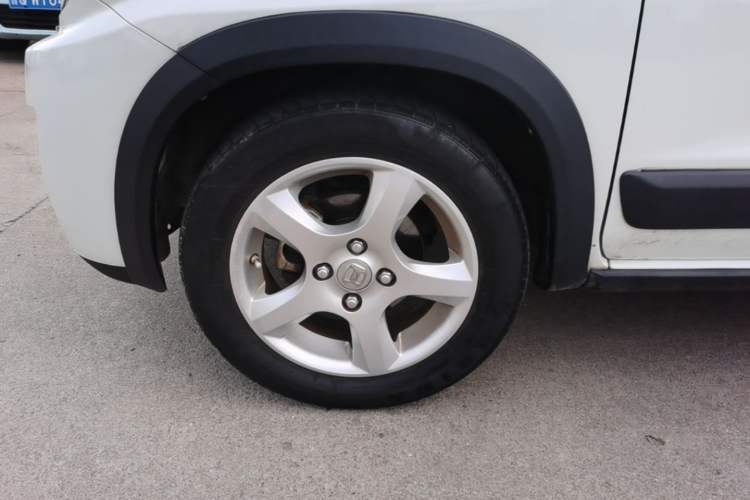 Used BAIC Changhe Wagon R X5 2023 1.4L Standard Edition Left Front Wheel Hub
