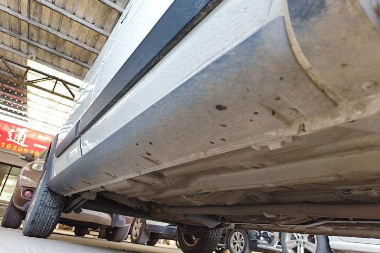 Used BAIC Changhe Wagon R X5 2023 1.4L Standard Edition Right Side Sill