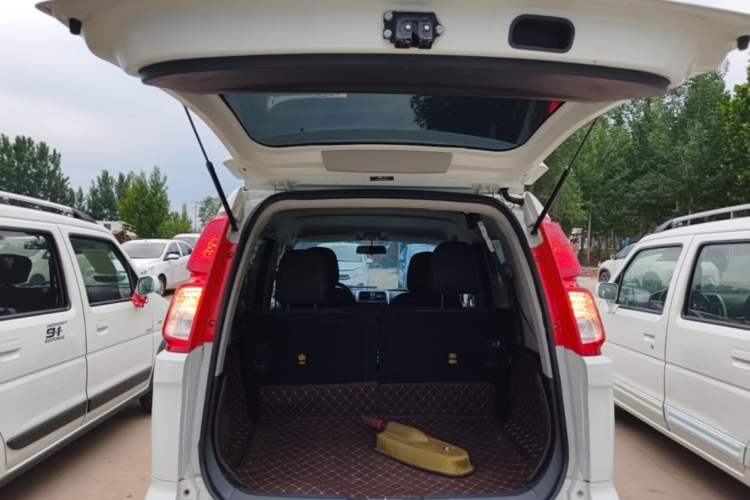 Used BAIC Changhe Wagon R X5 2023 1.4L Standard Edition Trunk