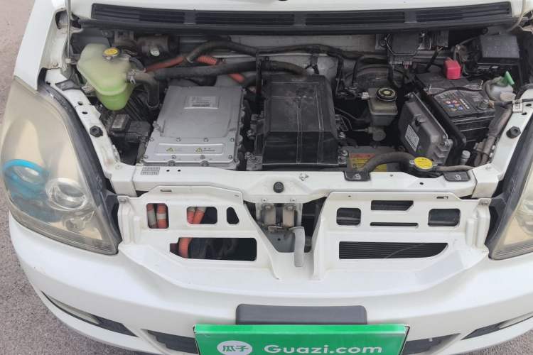 Used BAIC Changhe Wagon R X5E 2017 EV268 Comfort Edition Engine Bay Right