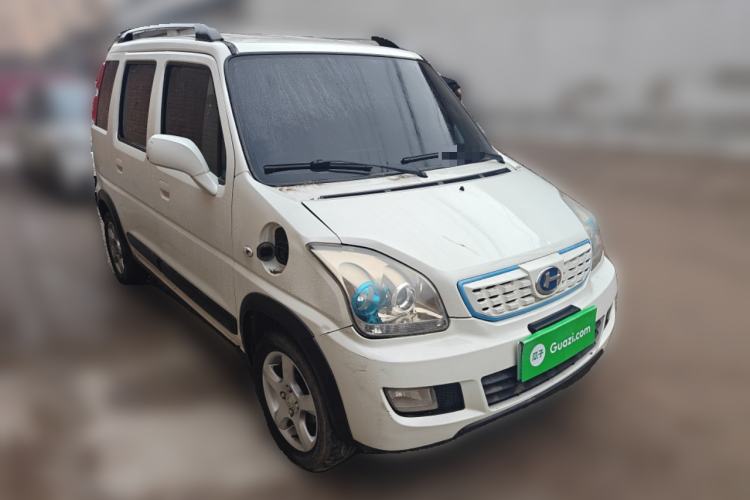 Used BAIC Changhe Wagon R X5E 2017 EV168 Ambition Edition Front Right 45 Deg
