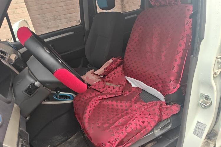 Used BAIC Changhe Wagon R X5E 2017 EV168 Ambition Edition Left Front Seat