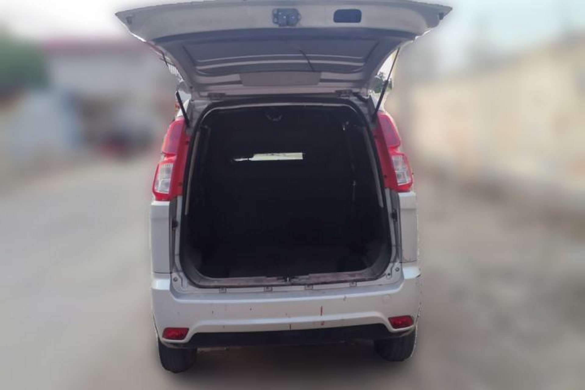 Used BAIC Changhe Wagon R X5E 2017 EV168 Ambition Edition Trunk