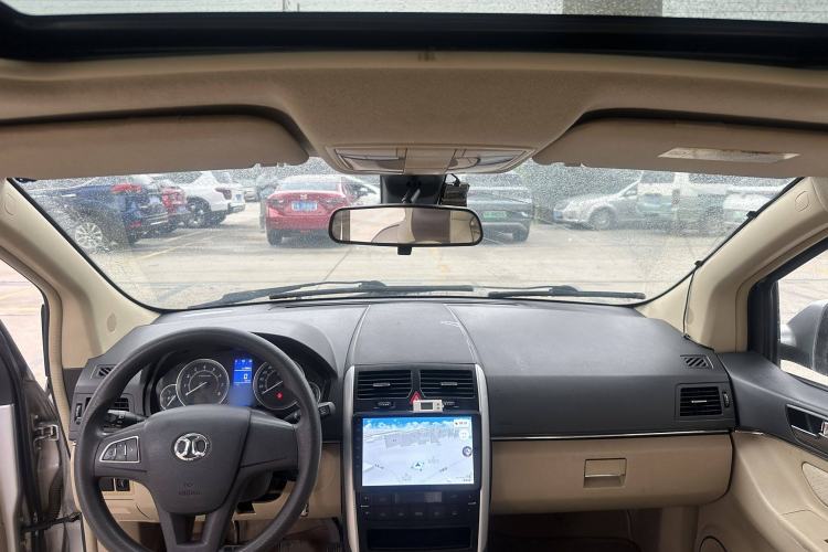 Used BAIC E Series 2012 Hatchback 1.5L Manual Leshang Version Interior 1