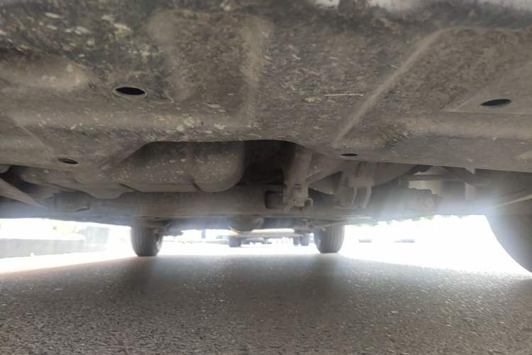 Used BAIC E Series 2012 Hatchback 1.3L Manual Liking Edition Chassis Front